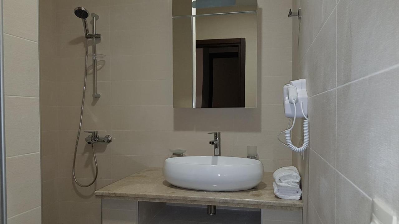 Hotel Griboedov Tbilisi Eksteriør billede
